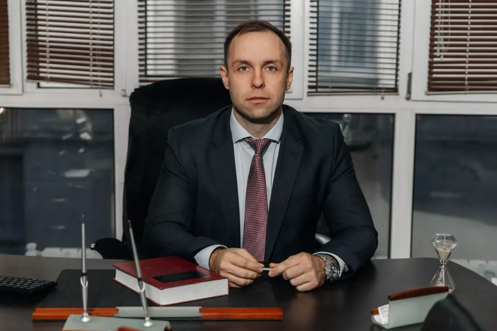 Антоновский Алексей Михайлович — юрист Юридического Содружества по защите прав на службе